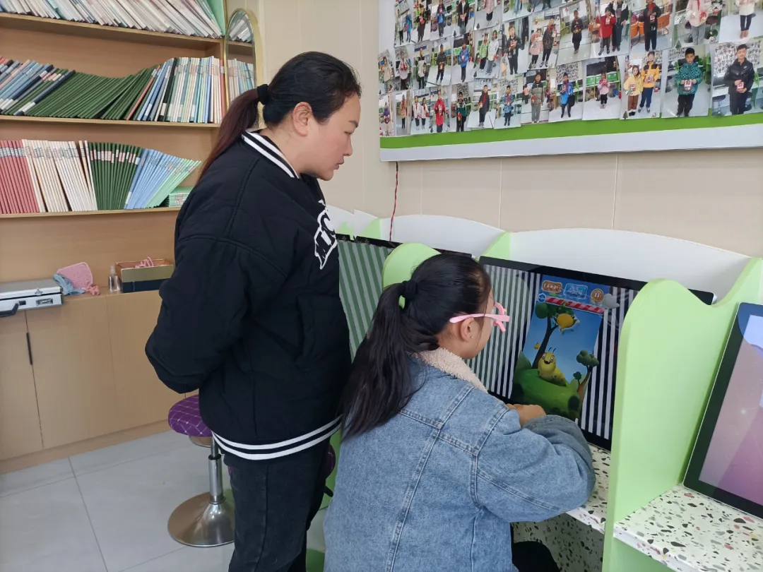 说起来都是泪：大丰一位母亲与女儿弱视的五年抗战……