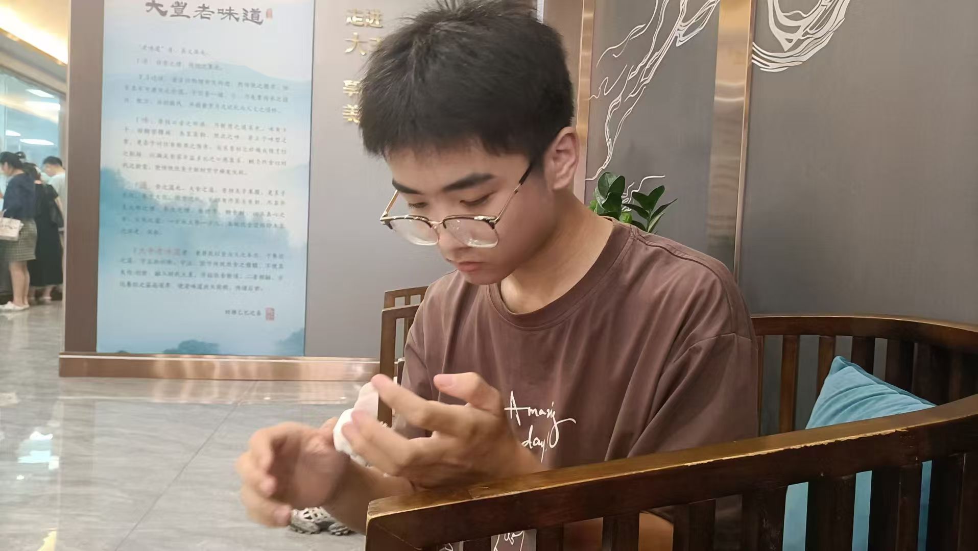 9e633981d01b4b118ed52599c1f34fa.jpg