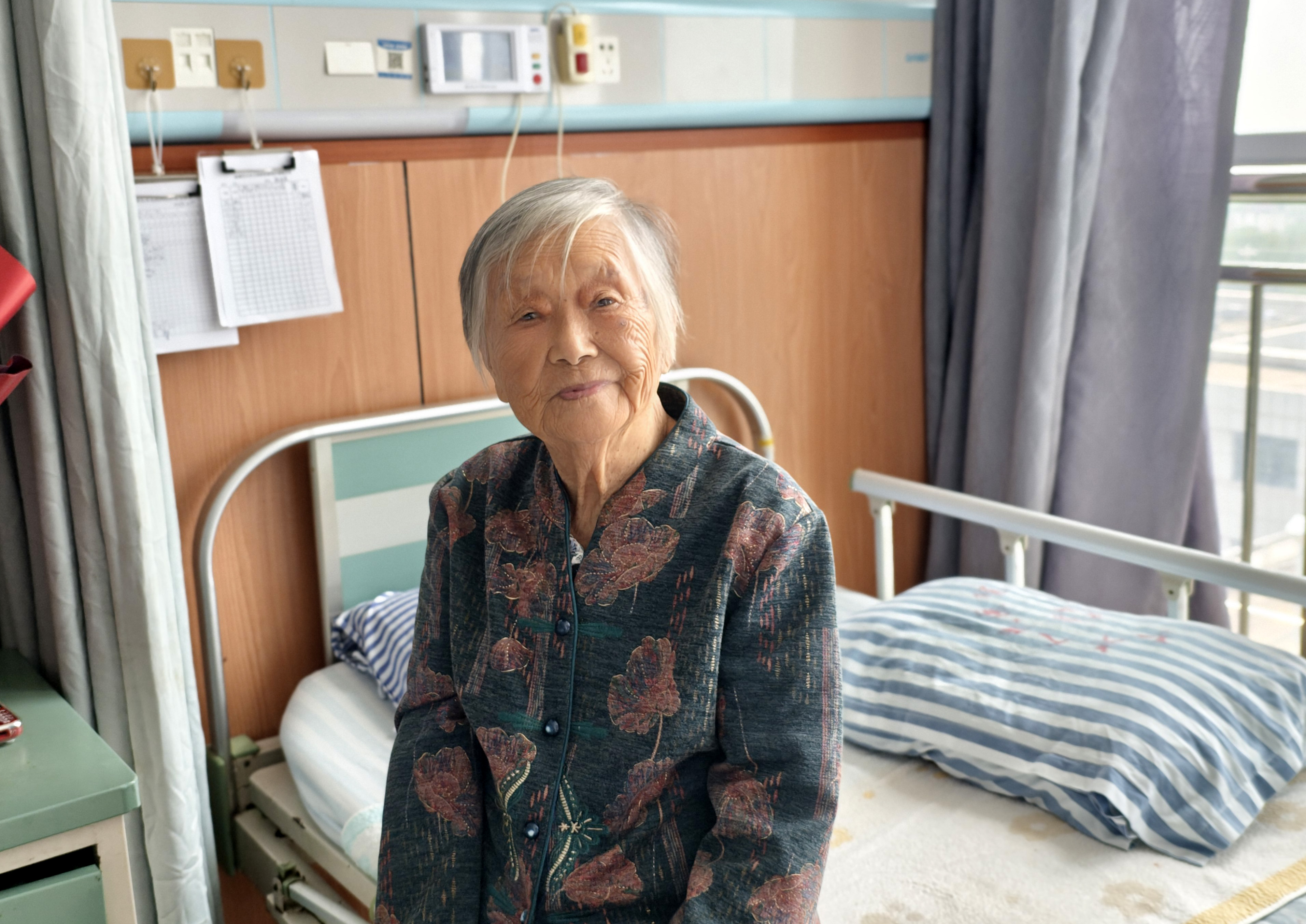 陈晓旭、姚贝娜等女明星没能跨过的坎， 大丰94 岁老太太凭什么安然渡劫