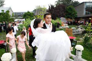 人气超高的新式婚礼小游戏