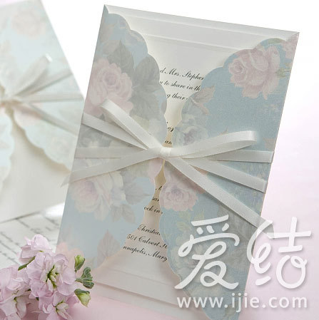 浅色的小碎花亲和力十足 浅色的小碎花亲和力十足