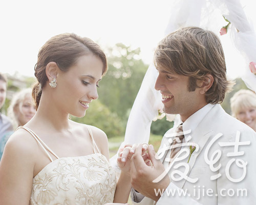 神圣浪漫的婚礼仪式 神圣浪漫的婚礼仪式