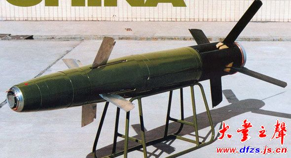 图文:解放军列装的155毫米制导炮弹